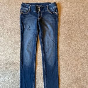 Maurices jeans